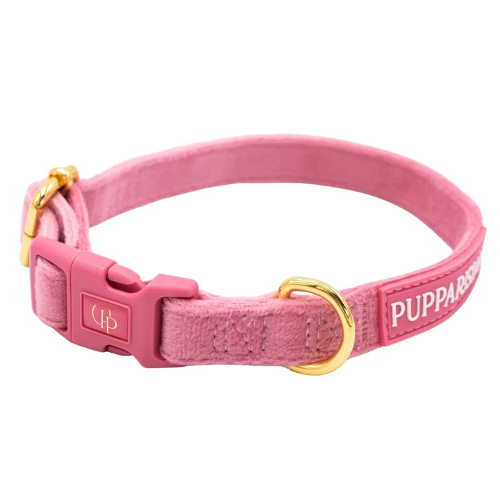 Welurowa obroża z muszką dla psa – różowa